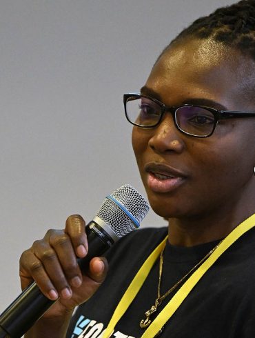 Ayisat Yusuf speaking at Inspires conference (photo: Fare network).