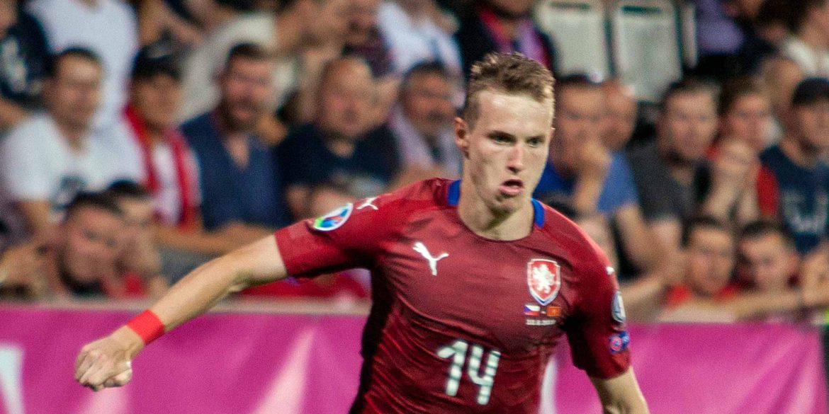 Jakub Jankto playing for the Czech national team.