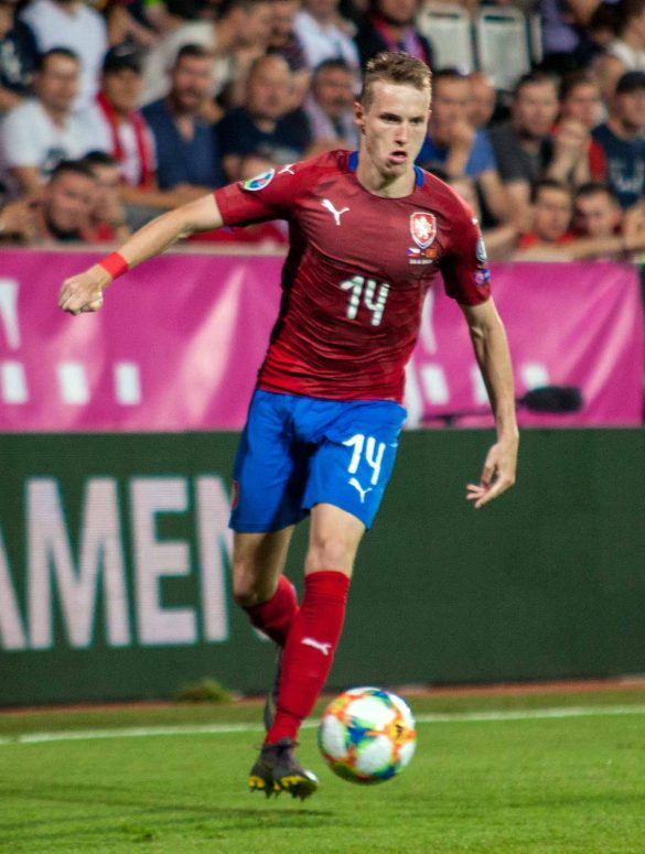Jakub Jankto playing for the Czech national team.