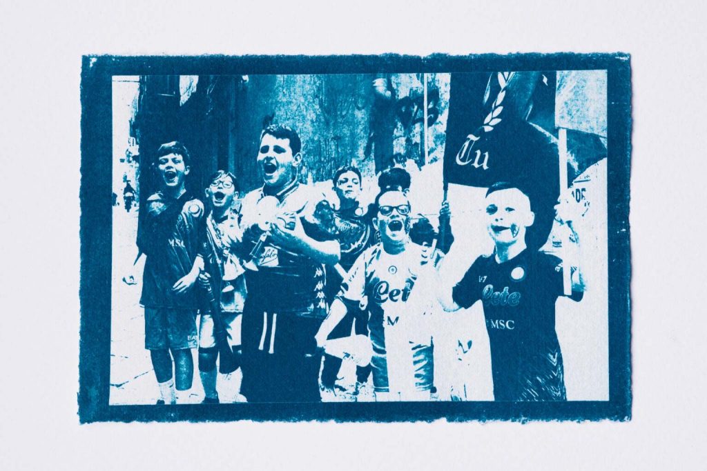 Young Football Fans celebrating in Napoli - (Photo: Alessandro Scarano).